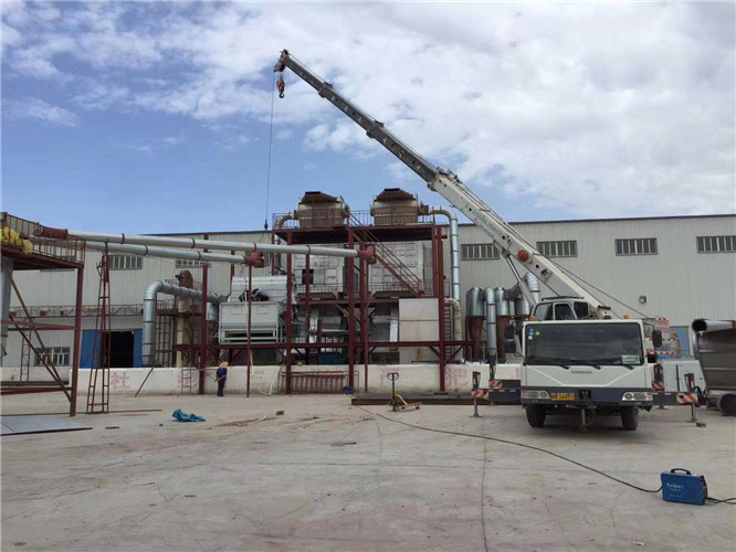 庆元县“手脚齐动”—— 吊车的 “协同作业” 技术