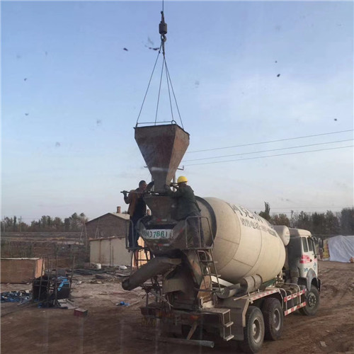 庆元县“精准瞄准”—— 吊车的 “定位导航” 技术