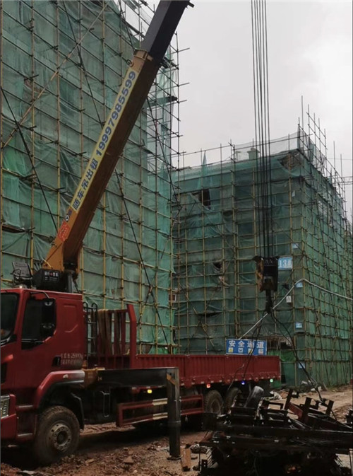 庆元县“慢工细活”—— 吊车的 “微动控制” 技术